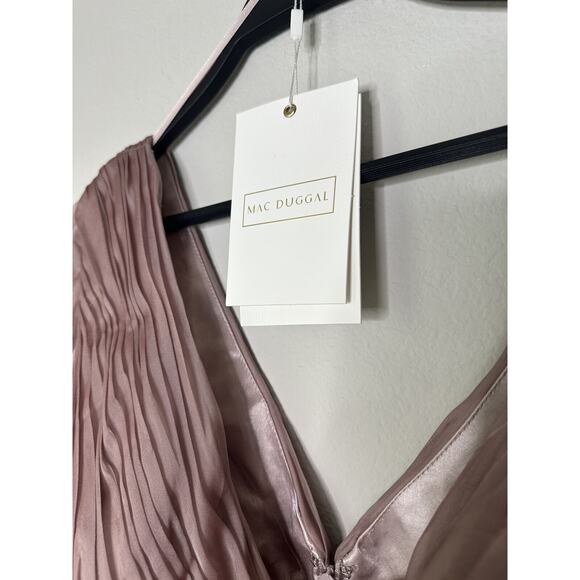 Mac Duggal Mauve Long Sleeves V-Neck Tiered Evening Gown Size 16 - Picture 3 of 8